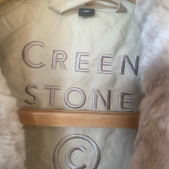 Creenstone trench coat size Euro 46 (size 13US), cream with tan fur collar - Picture 9 of 11